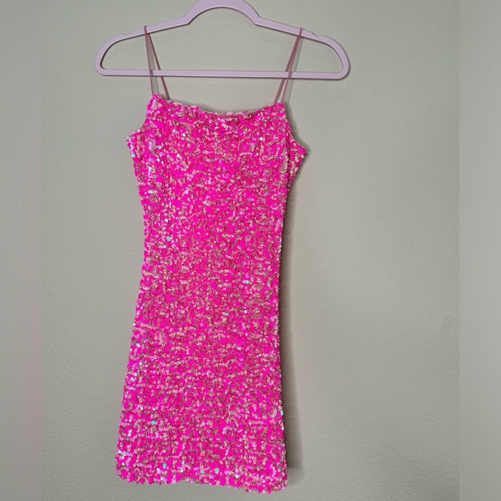 Brand new THIRY THIRTY hot pink sequin mini dress size small